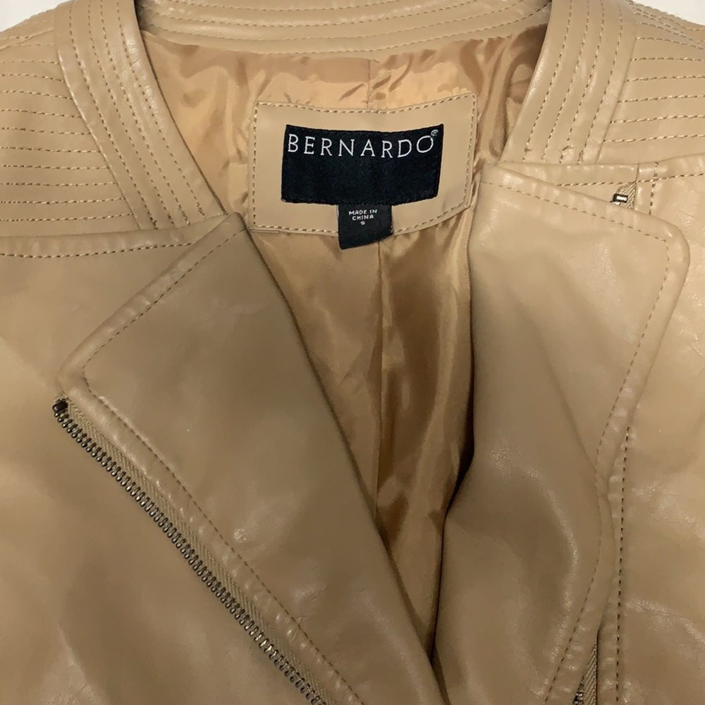 Jacket - Picture 2 of 3